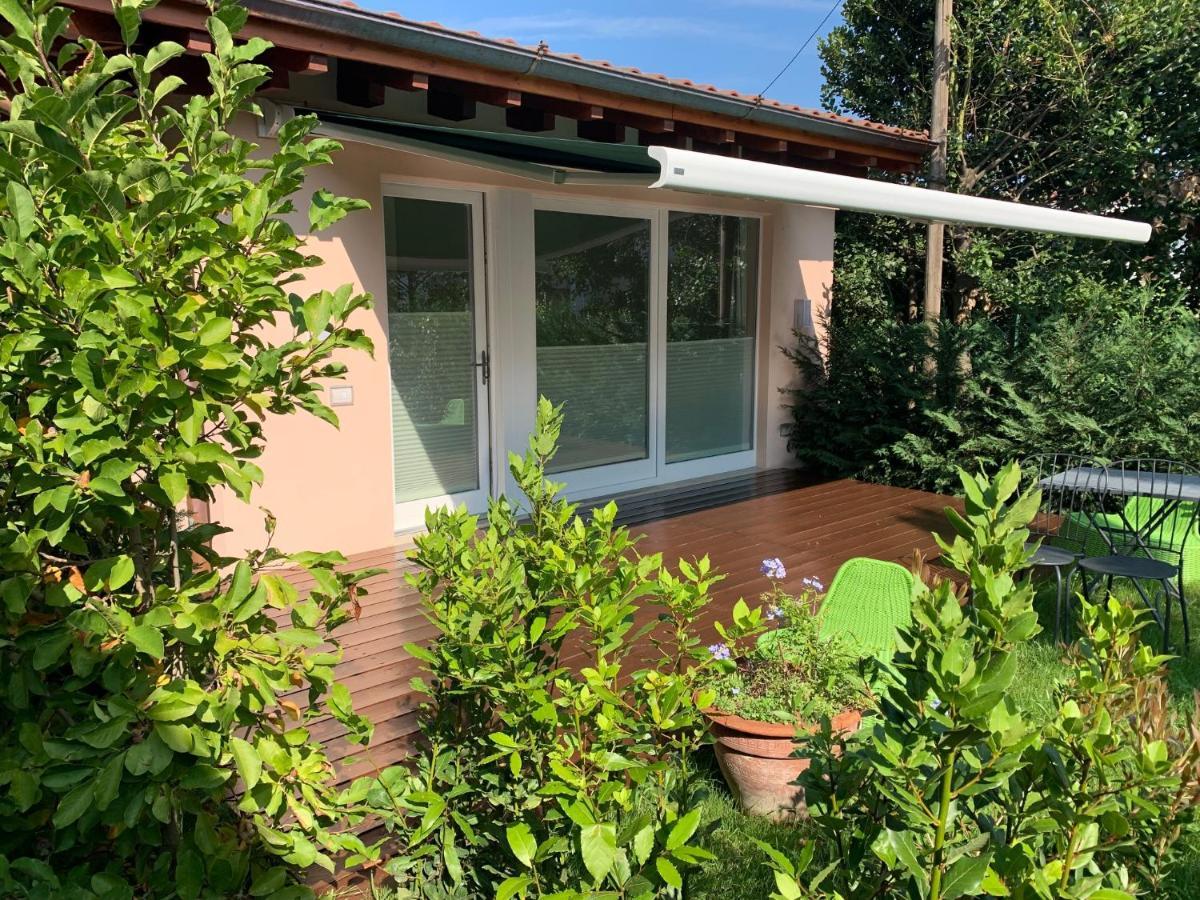 Casabella-Lago Maggiore Lesa Exterior foto
