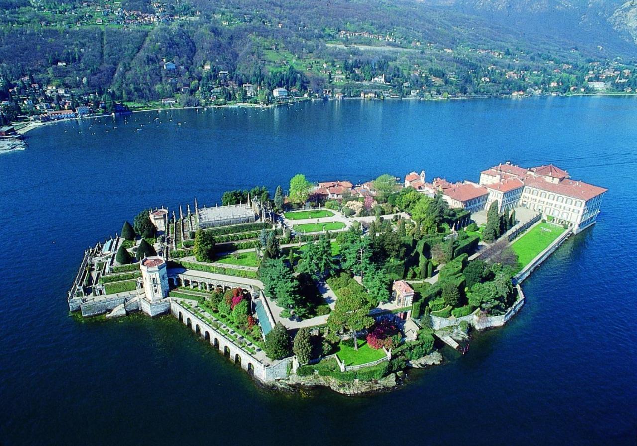 Casabella-Lago Maggiore Lesa Exterior foto