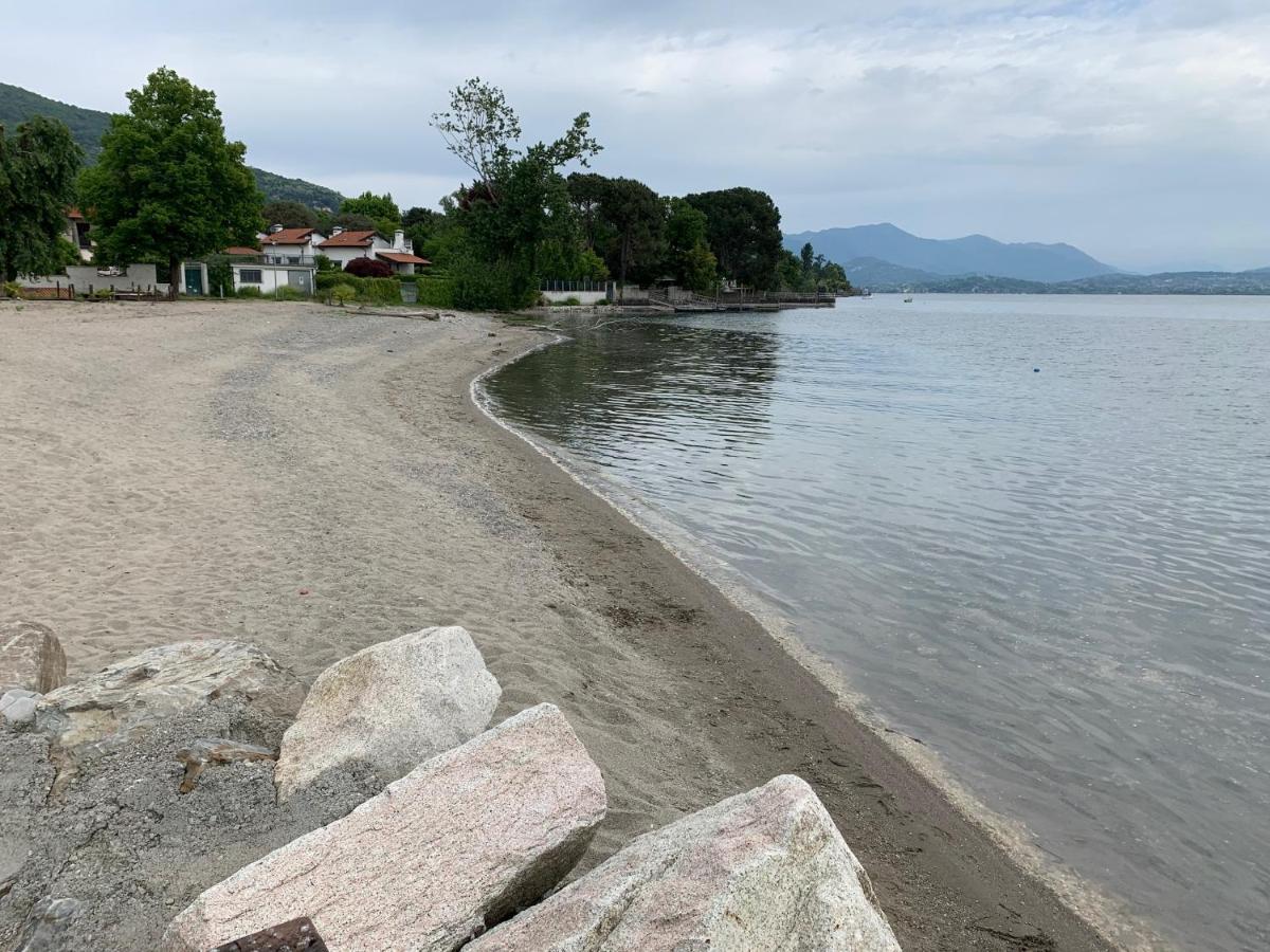 Casabella-Lago Maggiore Lesa Exterior foto