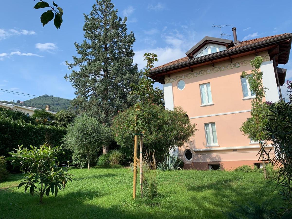 Casabella-Lago Maggiore Lesa Exterior foto
