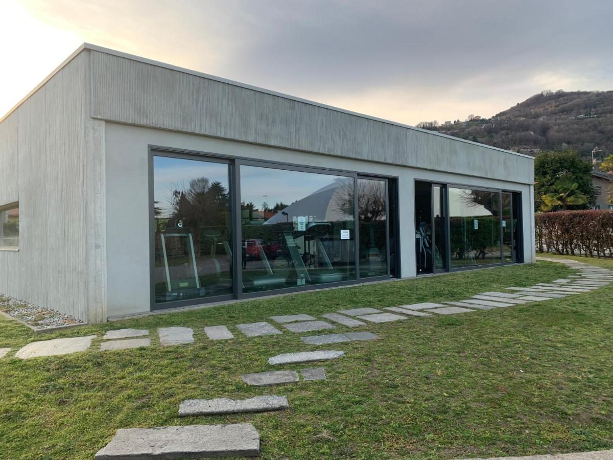Casabella-Lago Maggiore Lesa Exterior foto